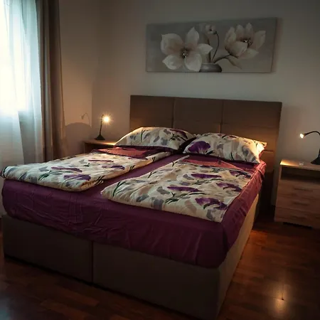 Mia Apartament *